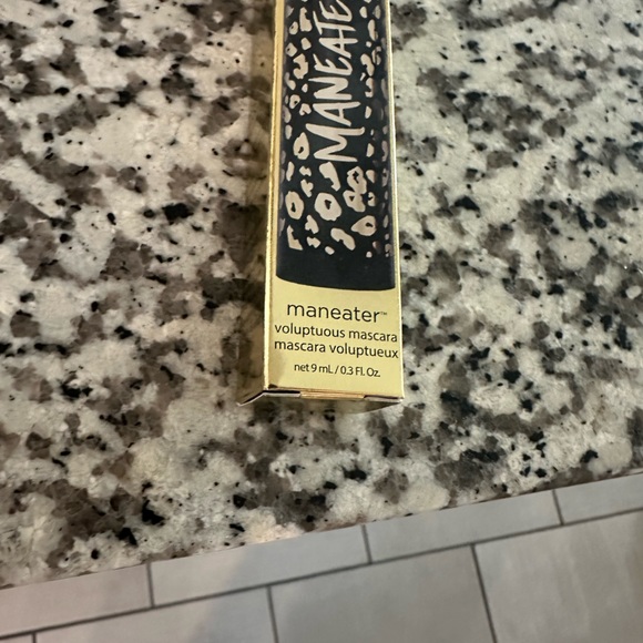Tarte Mascara - Picture 2 of 3